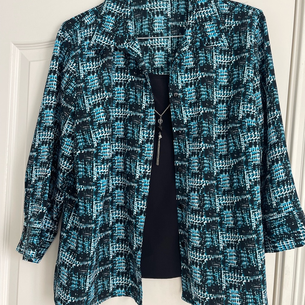 Notations Black and Blue Patterned Blouse Get for Traveling!